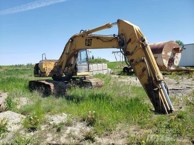 CAT 320L Telakaivukoneet