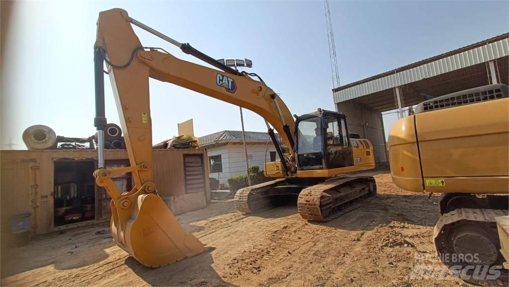 CAT 323D3 Telakaivukoneet