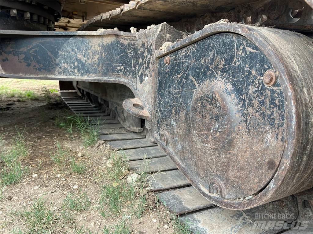 CAT 323FL Telakaivukoneet