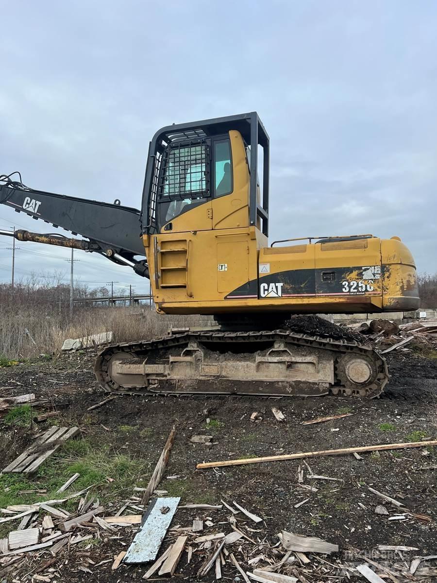 CAT 325C Nivelpuomikuormaajat