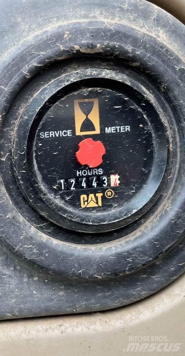CAT 325CL Telakaivukoneet
