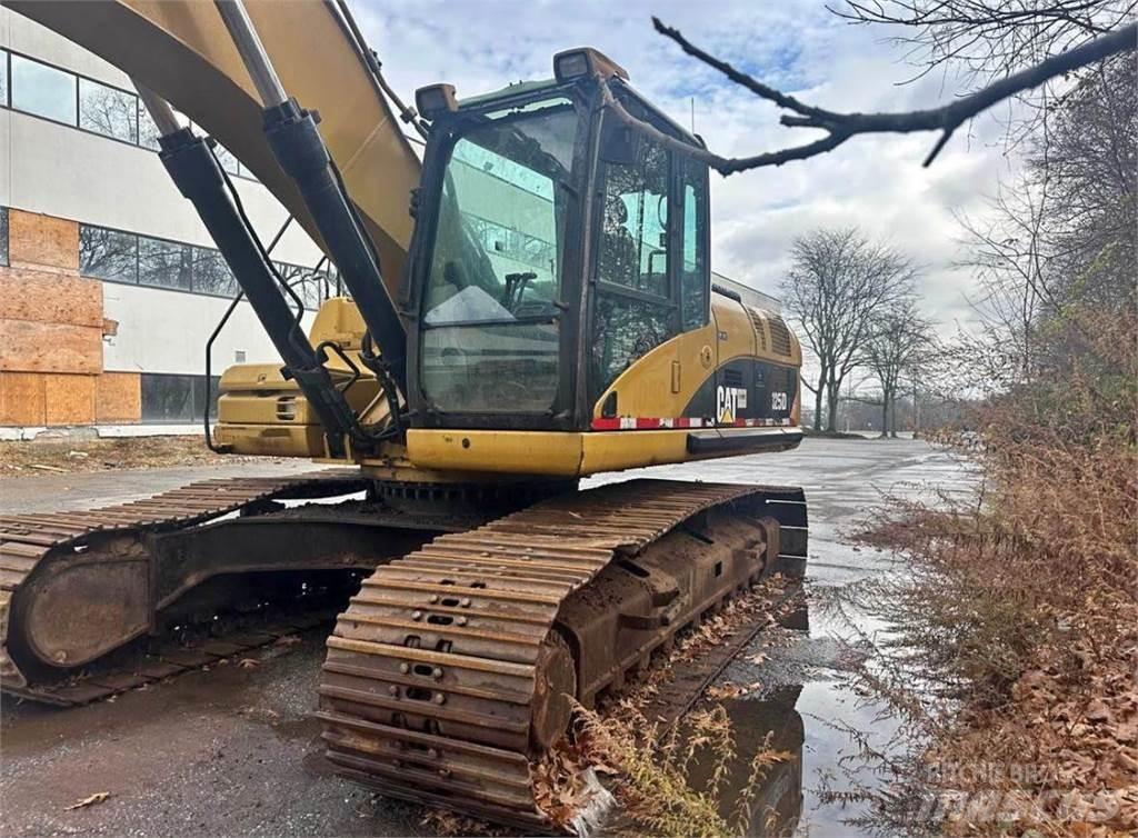 CAT 325DL Telakaivukoneet