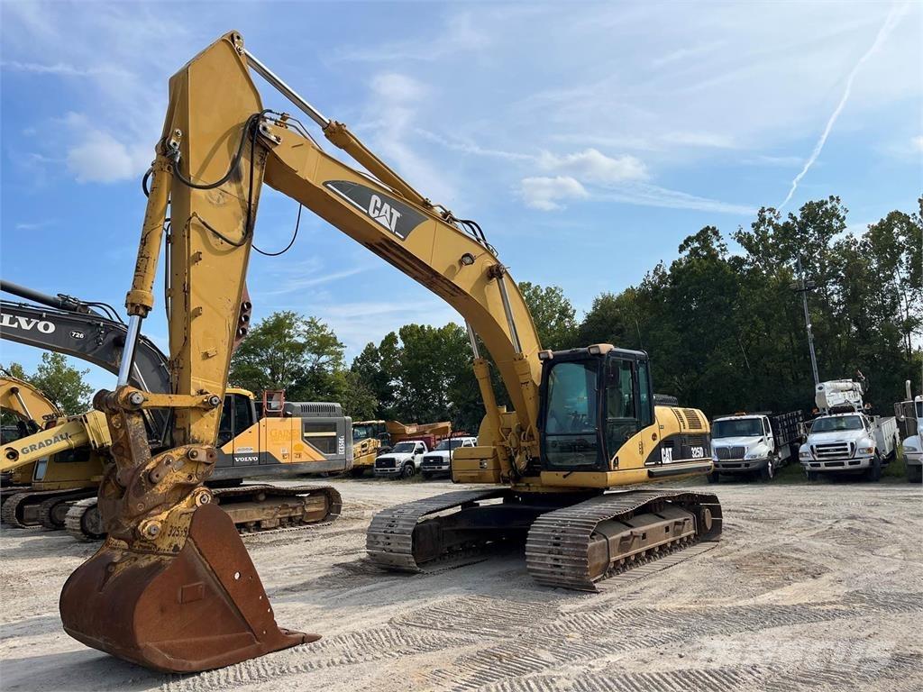 CAT 325DL Telakaivukoneet