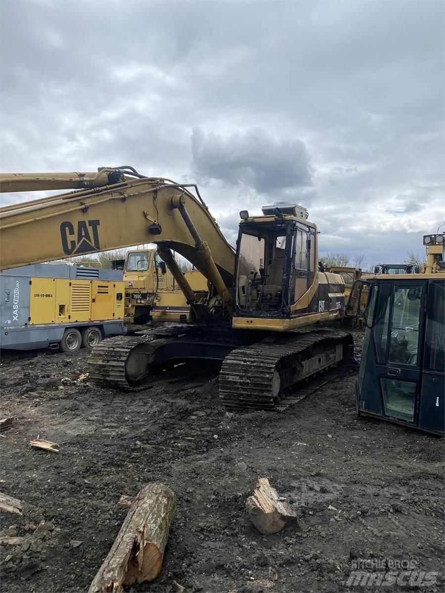 CAT 325L Telakaivukoneet