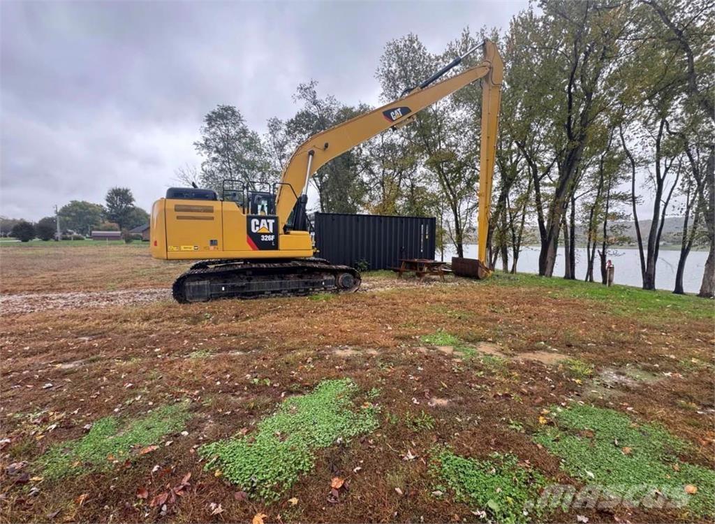 CAT 326F Pitkävartiset kaivinkoneet