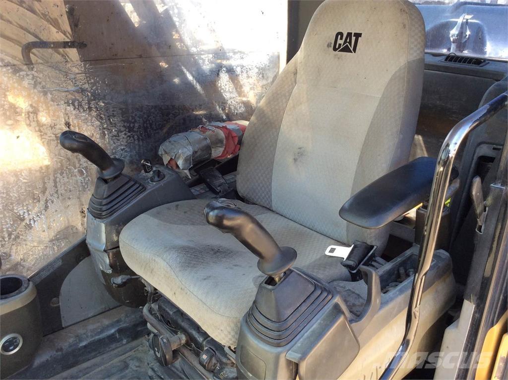 CAT 329DL Telakaivukoneet