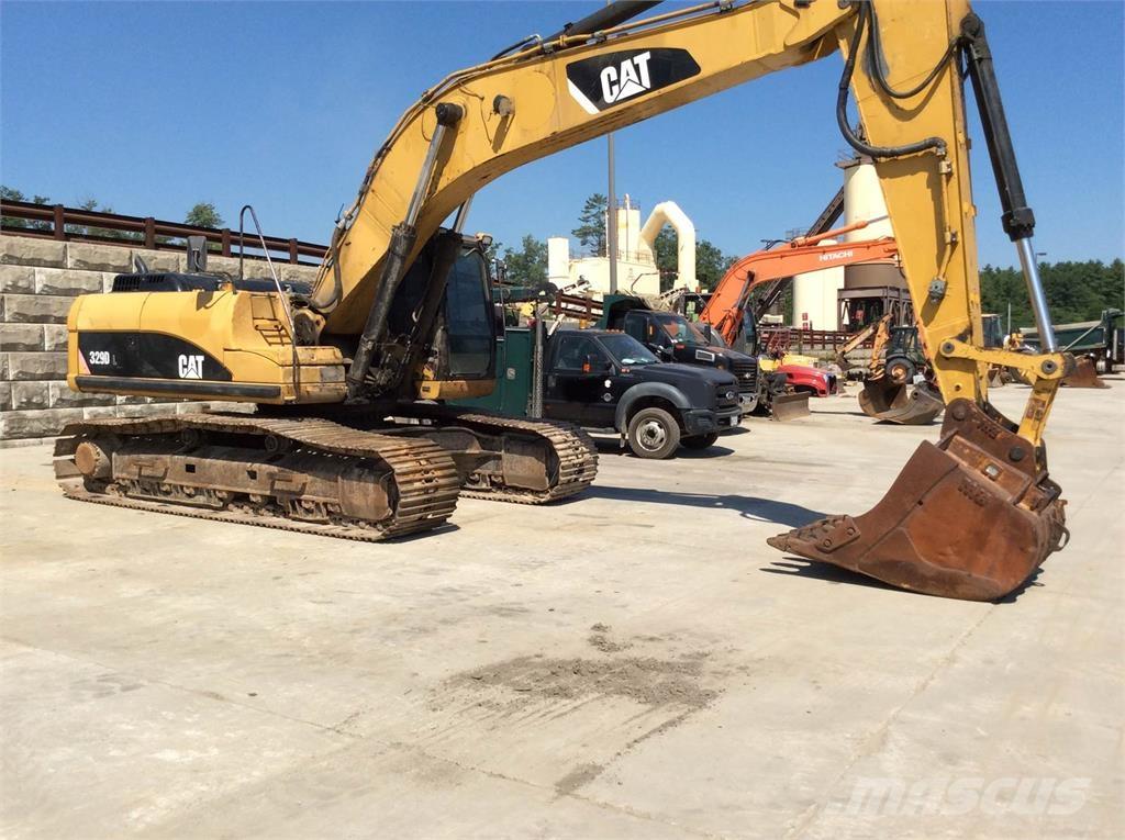 CAT 329DL Telakaivukoneet