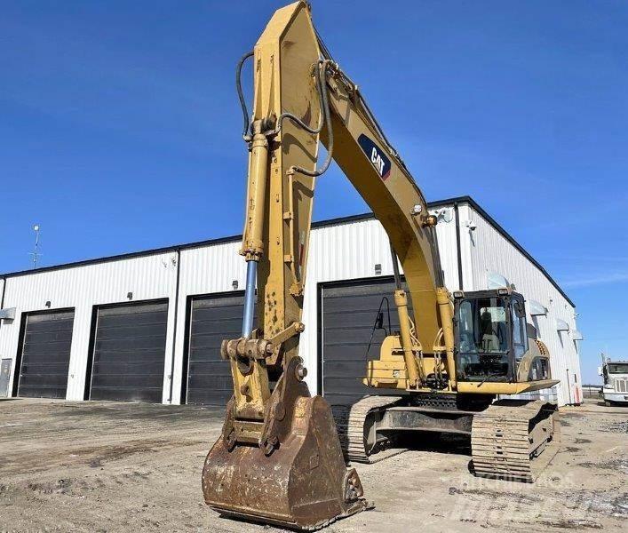 CAT 330D Telakaivukoneet