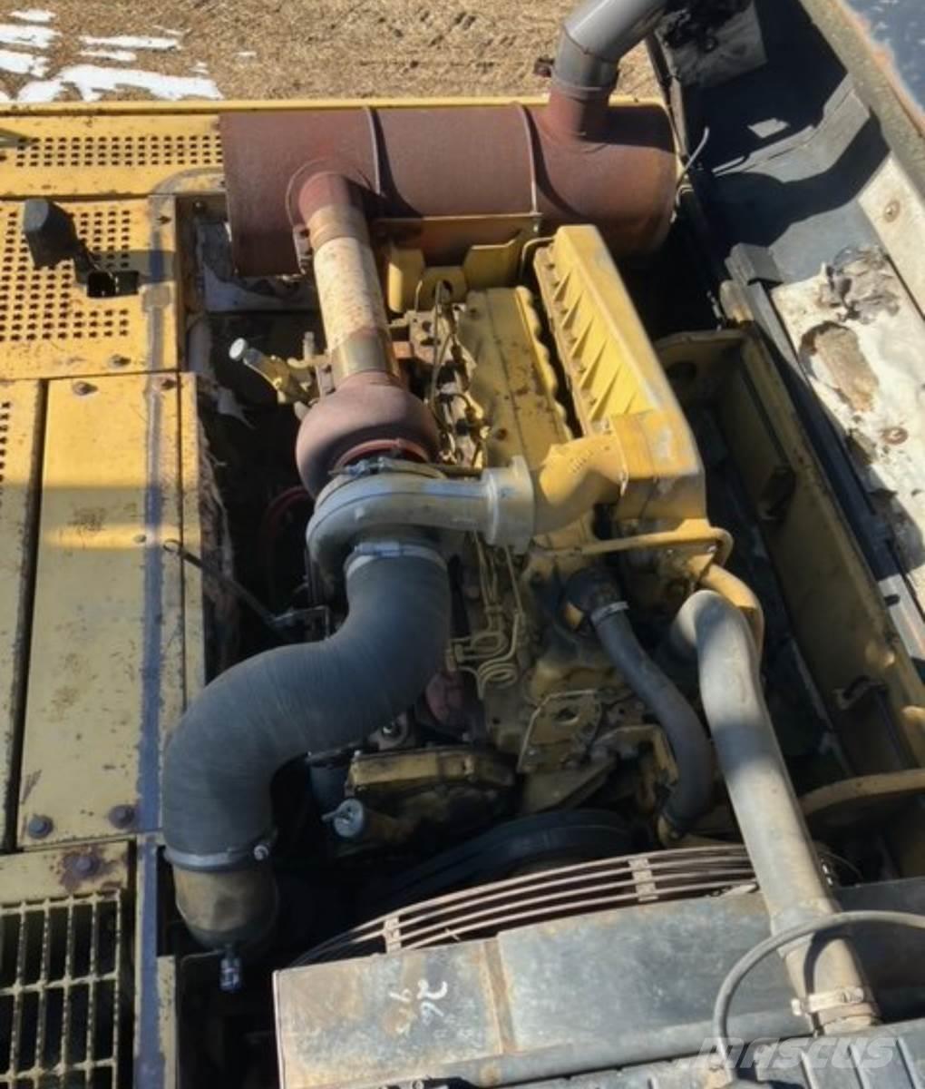 CAT 330L Telakaivukoneet