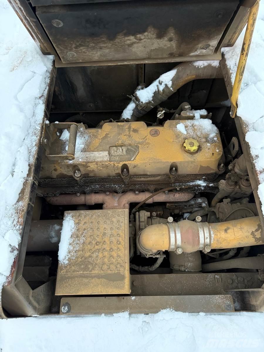 CAT 349D2 Telakaivukoneet