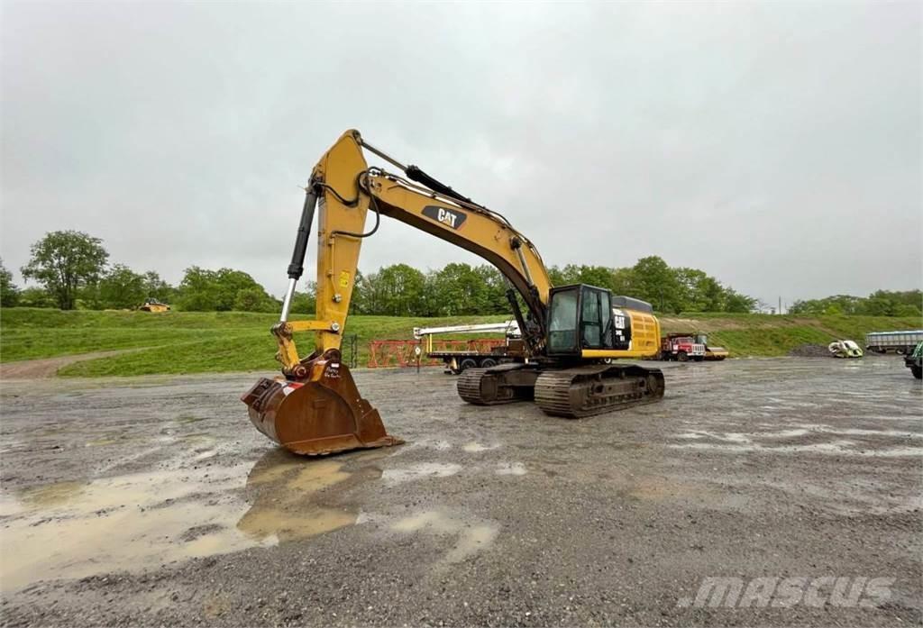CAT 349E Telakaivukoneet