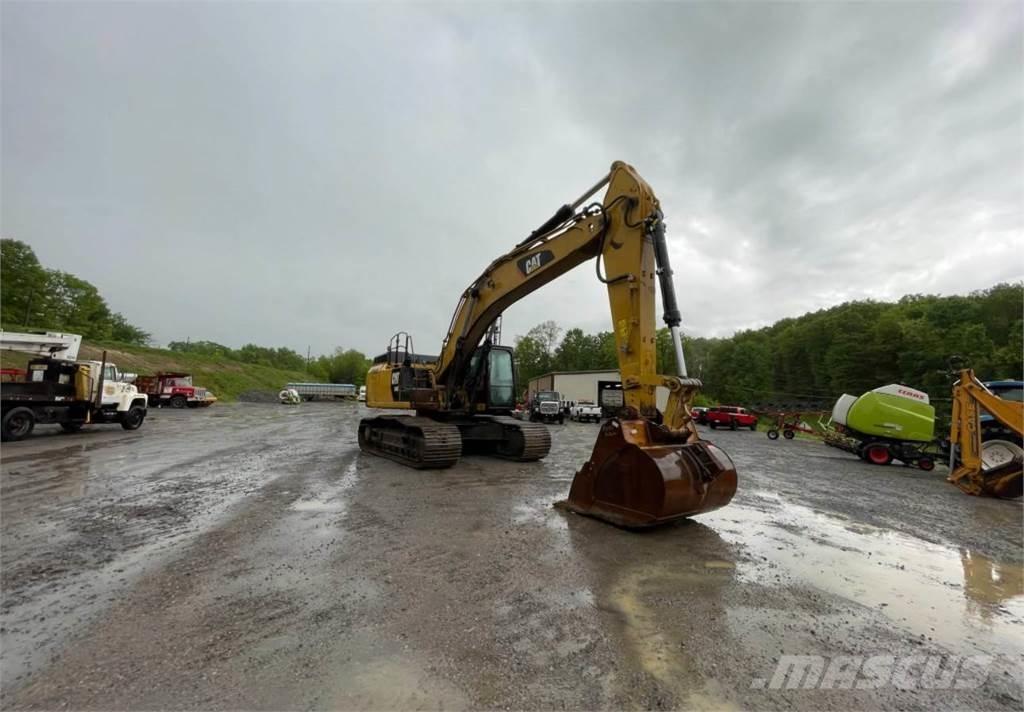 CAT 349E Telakaivukoneet