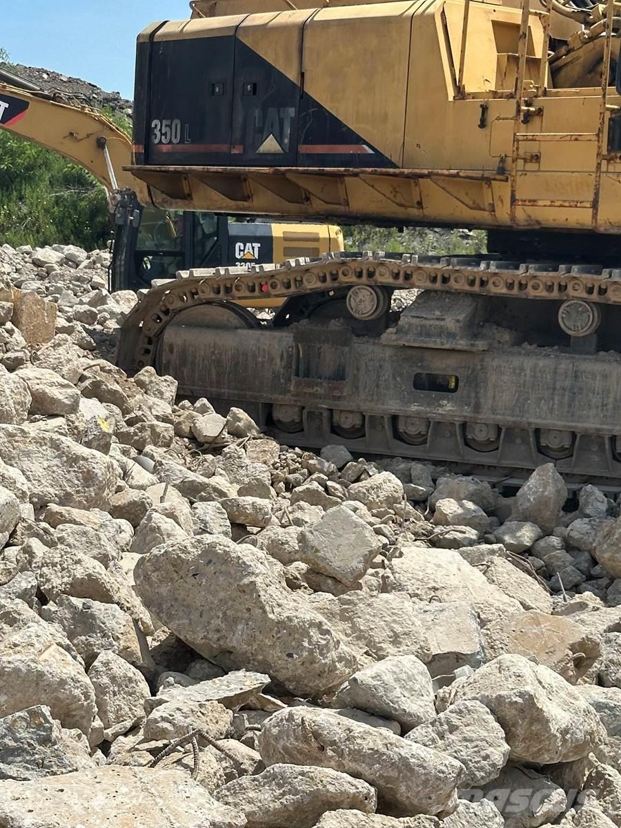 CAT 350L Telakaivukoneet