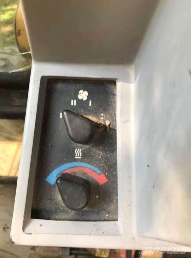 CAT 416B Kaivurikuormaajat