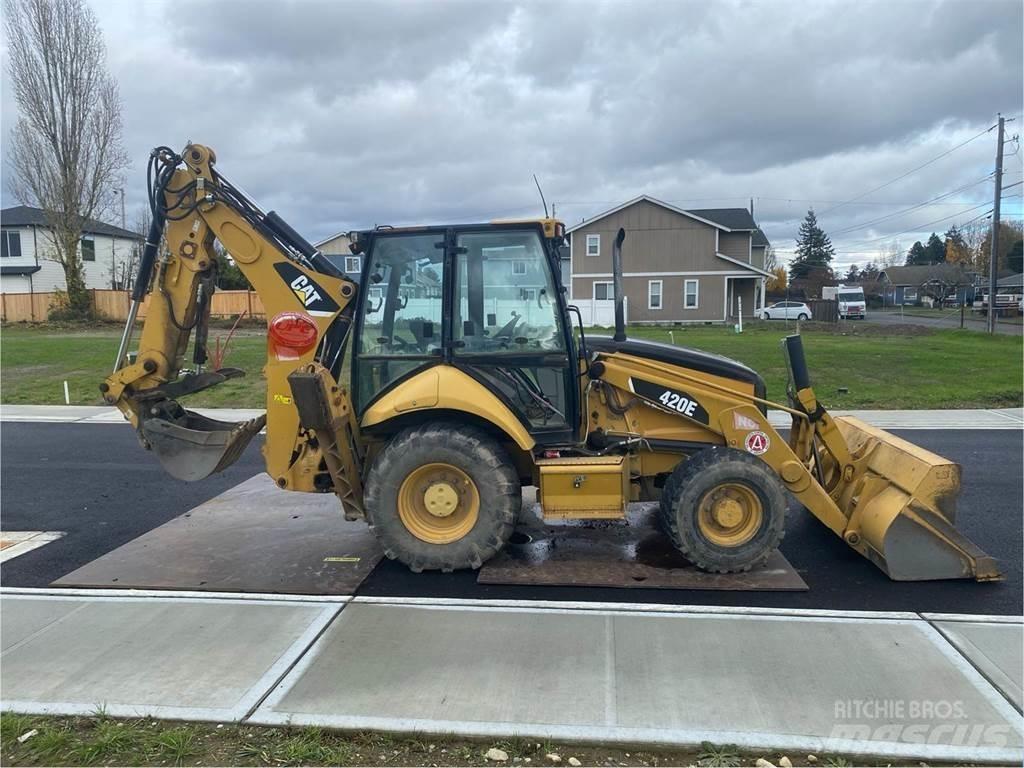 CAT 420E Kaivurikuormaajat