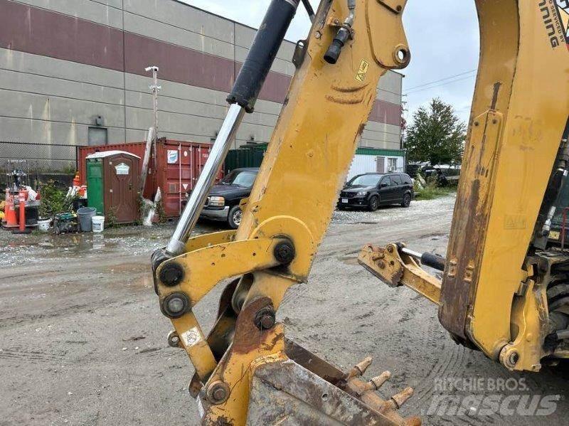 CAT 430F2 Kaivurikuormaajat