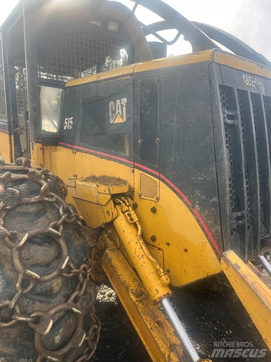 CAT 515 Juontokoneet