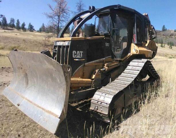 CAT 517 Juontokoneet
