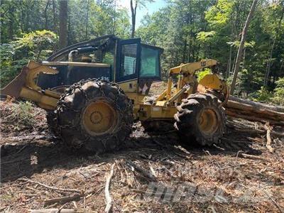 CAT 525 Juontokoneet