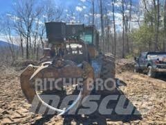 CAT 535B Juontokoneet