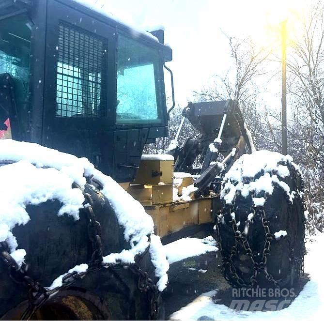 CAT 545C Juontokoneet