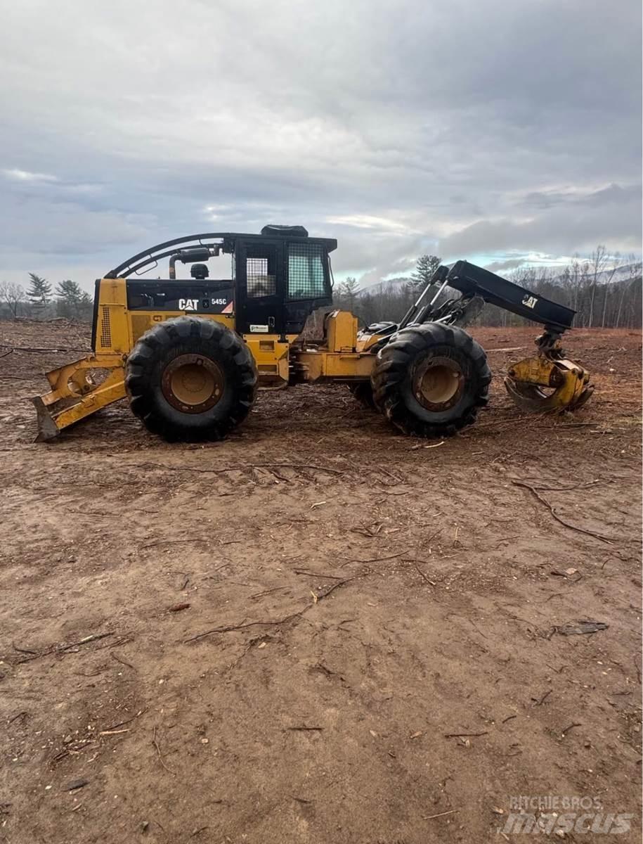 CAT 545C Pyöräkuormaajat