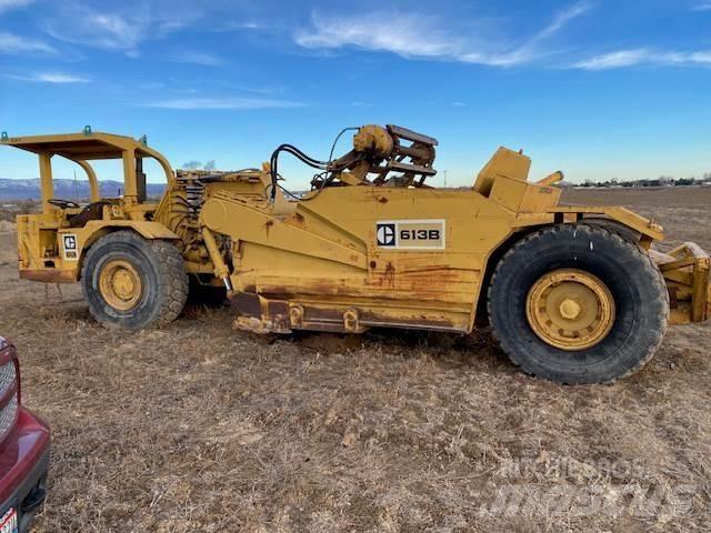 CAT 613B Kaavinvaunut