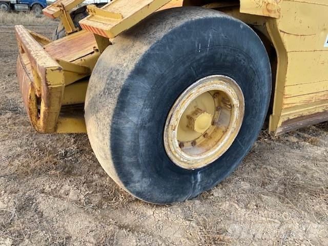 CAT 613B Kaavinvaunut