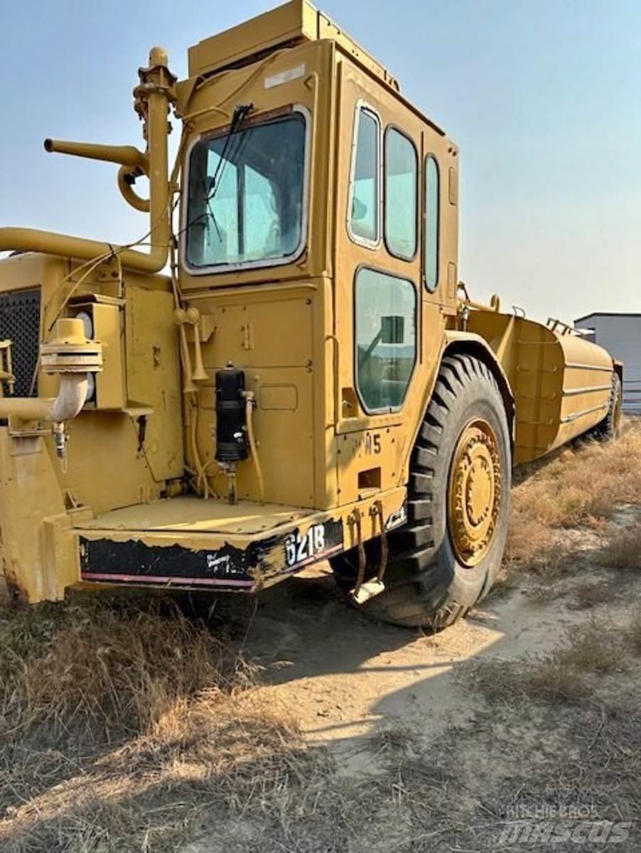 CAT 621B Vesisäiliöautot