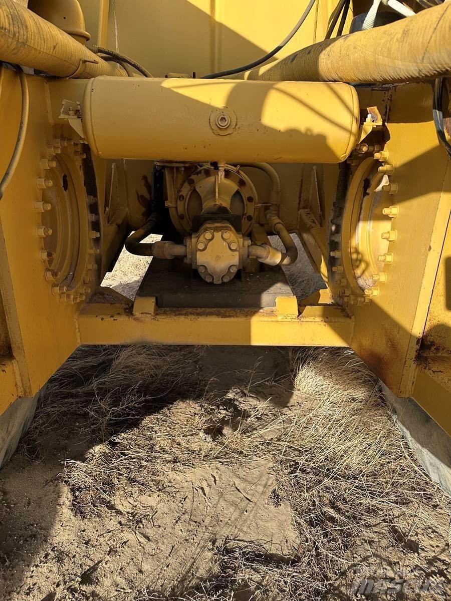 CAT 621B Vesisäiliöautot