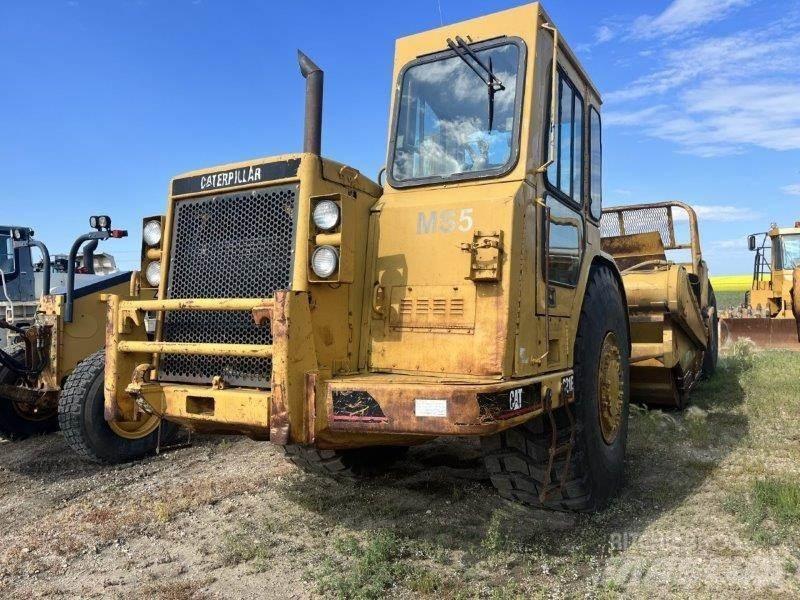 CAT 621E Kaavinvaunut