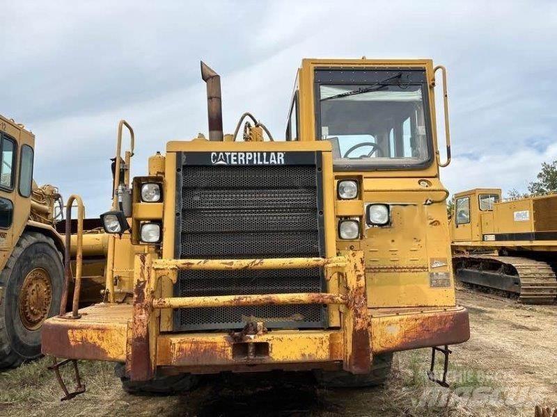 CAT 621F Kaavinvaunut