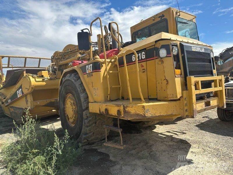 CAT 621G Kaavinvaunut