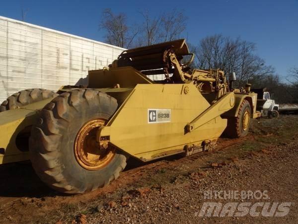 CAT 623B Kaavinvaunut
