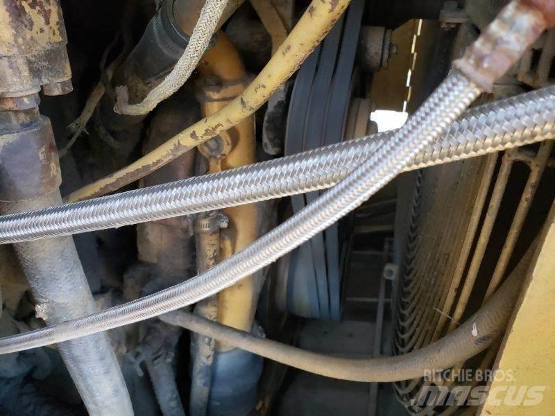 CAT 631D Kaavinvaunut