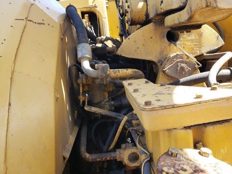 CAT 631D Kaavinvaunut