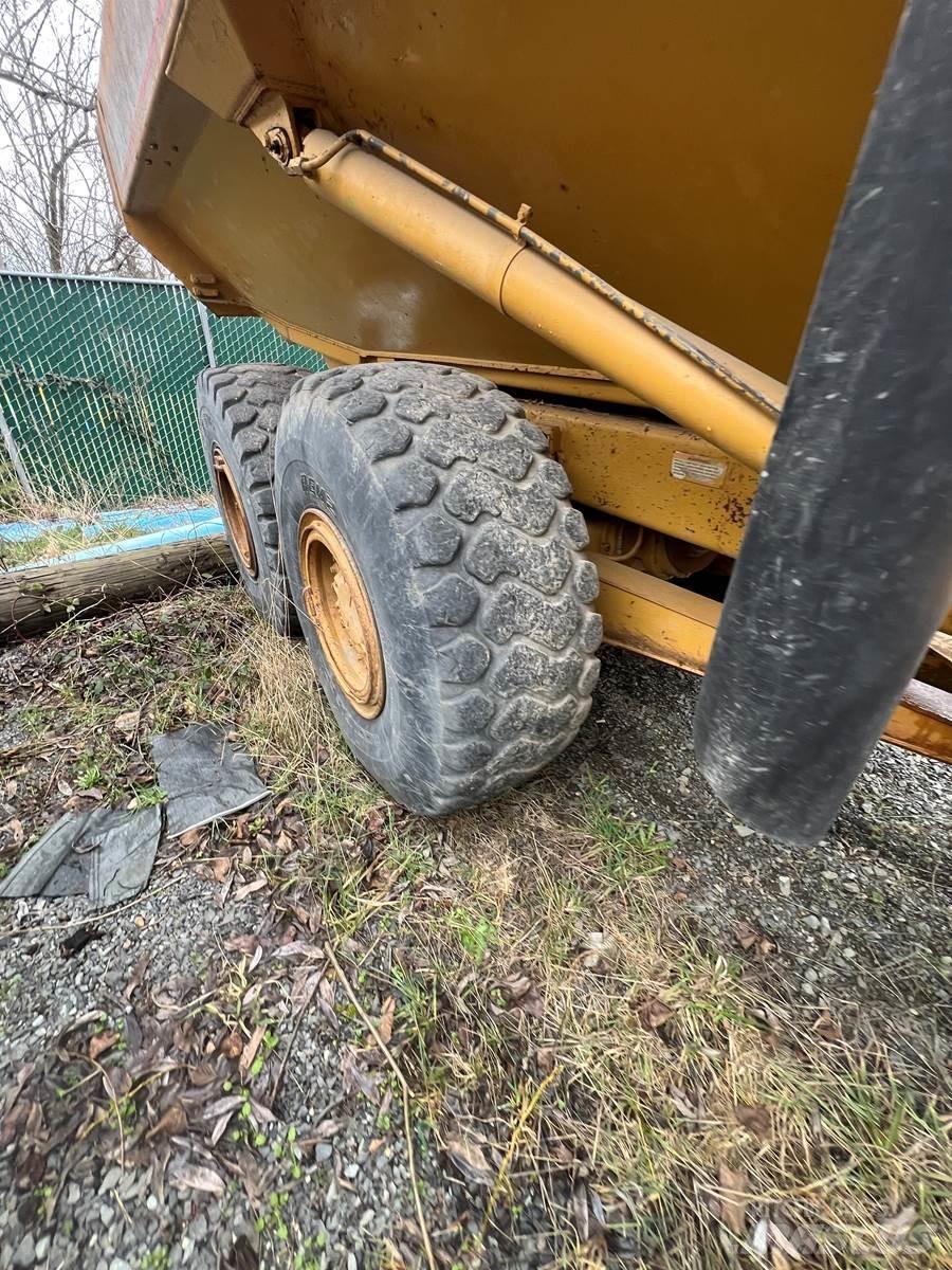 CAT 730 Dumpperit
