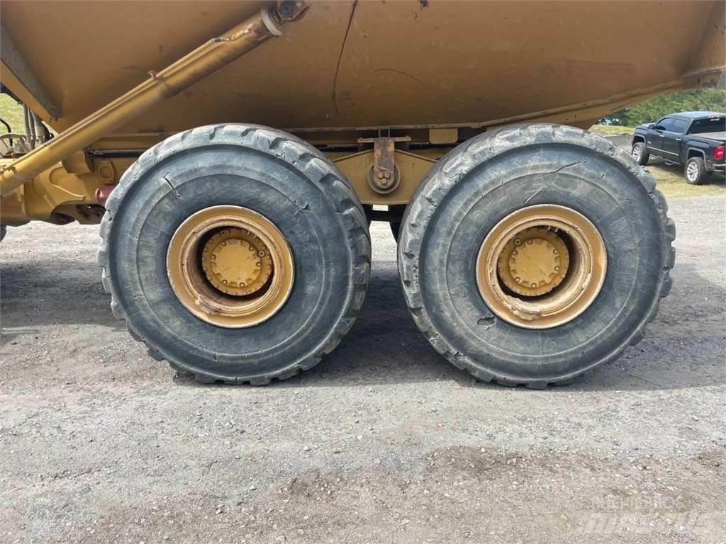 CAT 740 Dumpperit