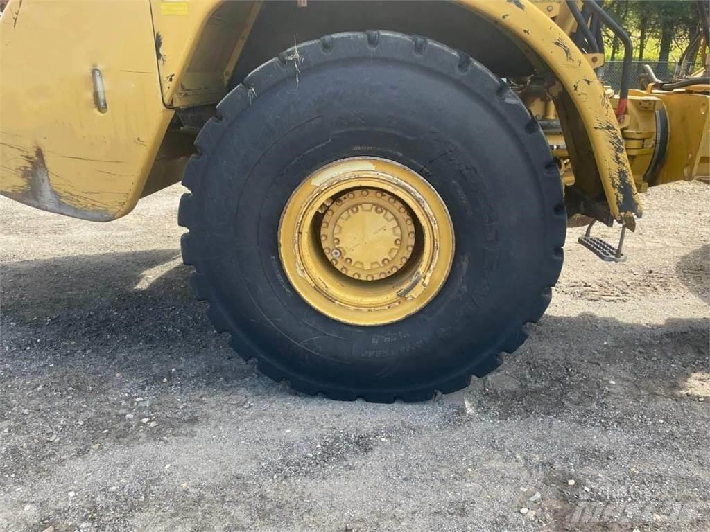 CAT 740 Dumpperit