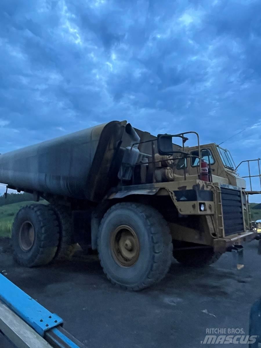 CAT 773B Säiliöautot