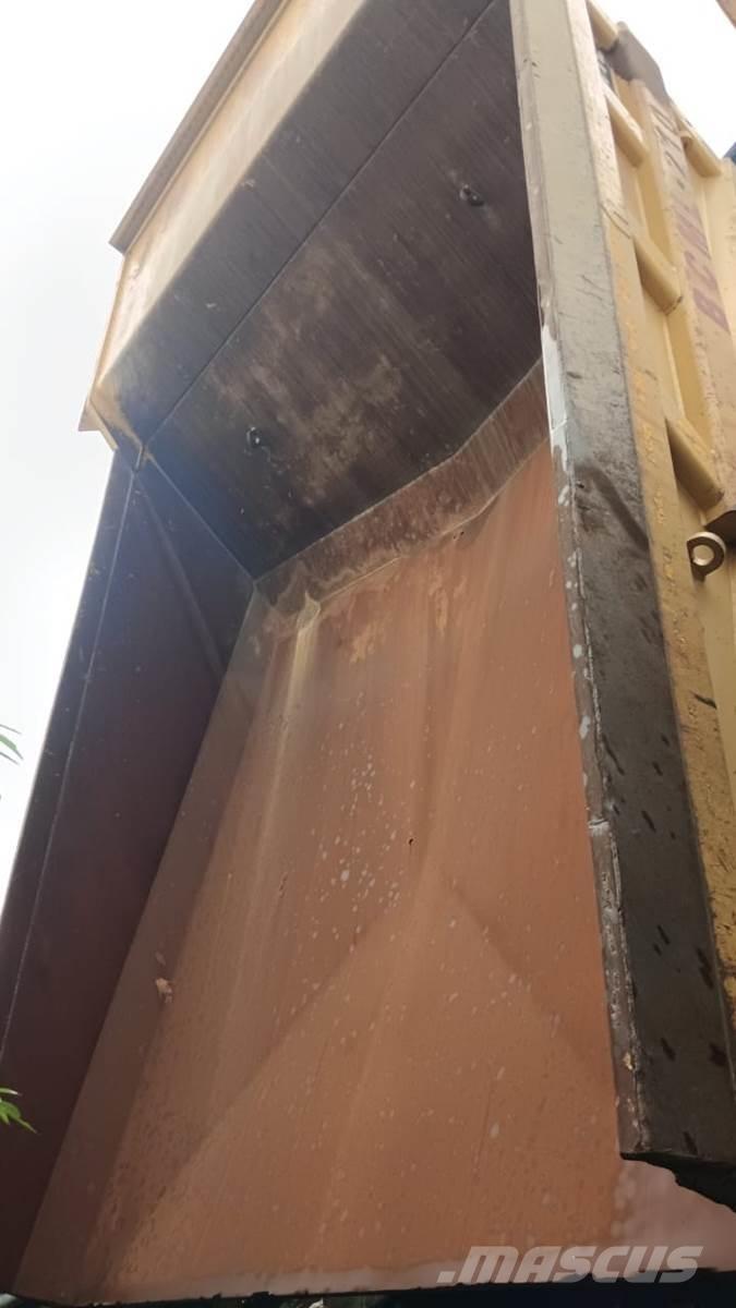 CAT 777E Dumpperit