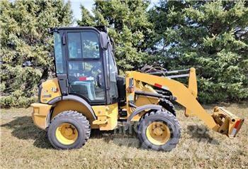 CAT 903D Pyöräkuormaajat