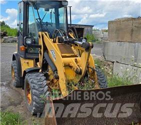 CAT 904H Pyöräkuormaajat