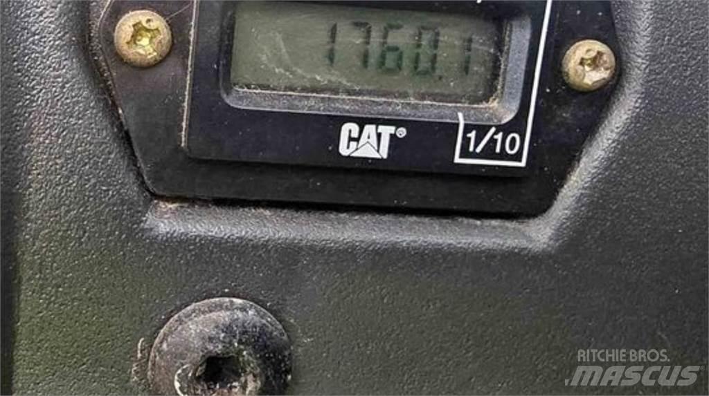 CAT 904H Pyöräkuormaajat