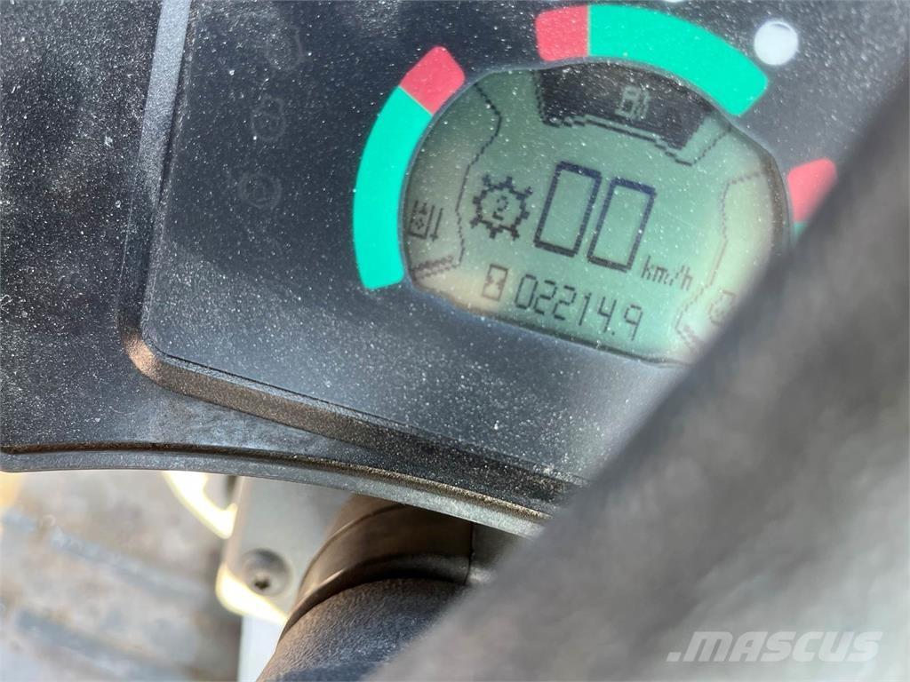 CAT 906 Pyöräkuormaajat