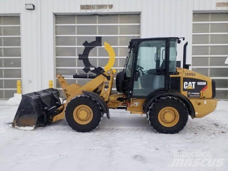 CAT 906M Pyöräkuormaajat