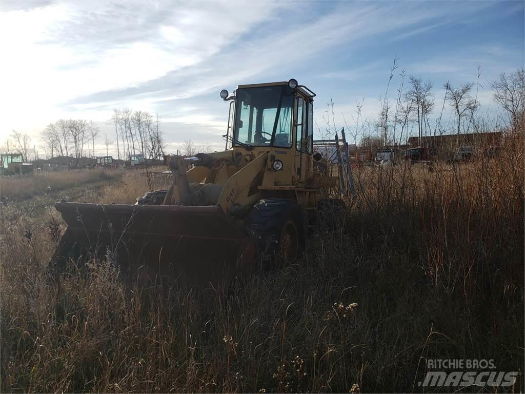CAT 916 Pyöräkuormaajat