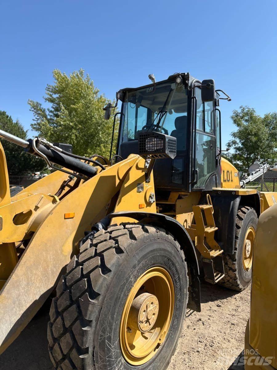 CAT 920 Pyöräkuormaajat