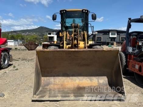CAT 924K Pyöräkuormaajat