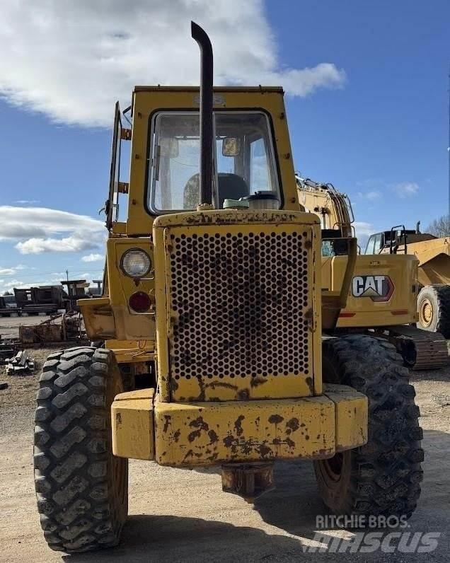 CAT 930 Pyöräkuormaajat